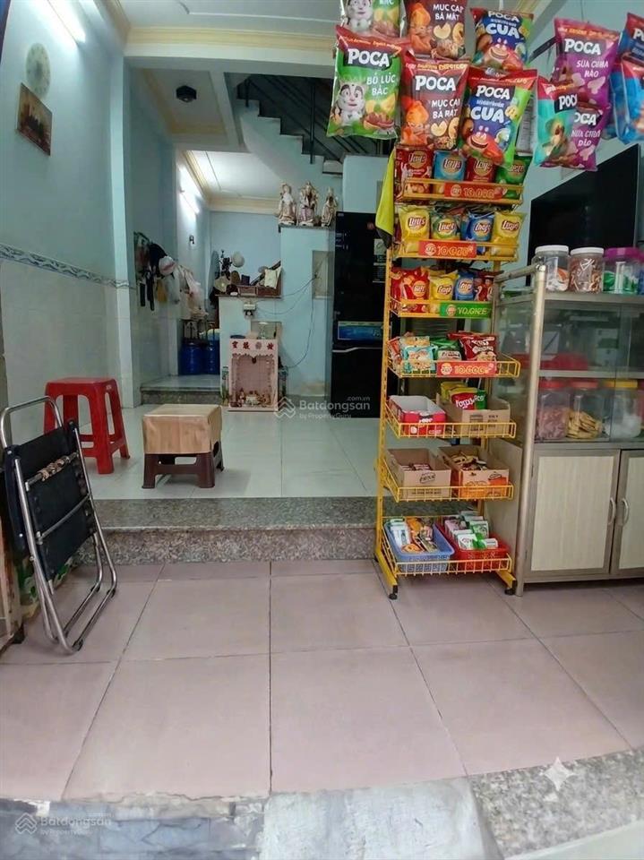 Nhà ngay khu chợ vải phú thọ hòa, tân phú 40m2, 3 lầu giá chỉ 5,5 tỷ
