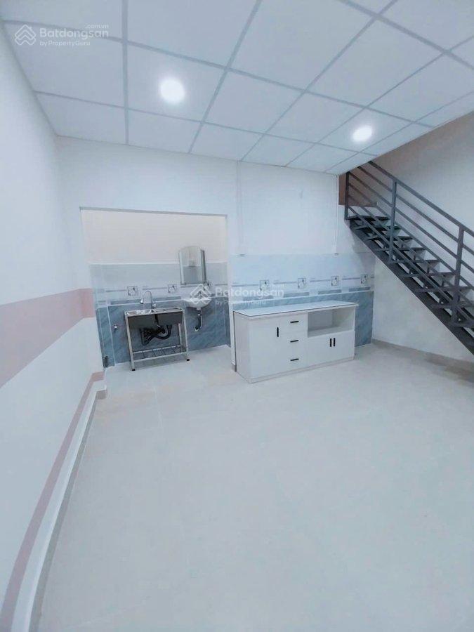 Nhà diện tích lớn phạm văn bạch, p. 15, tân bình, 60m2, 2 tấm giá chào 5,10 tỷ