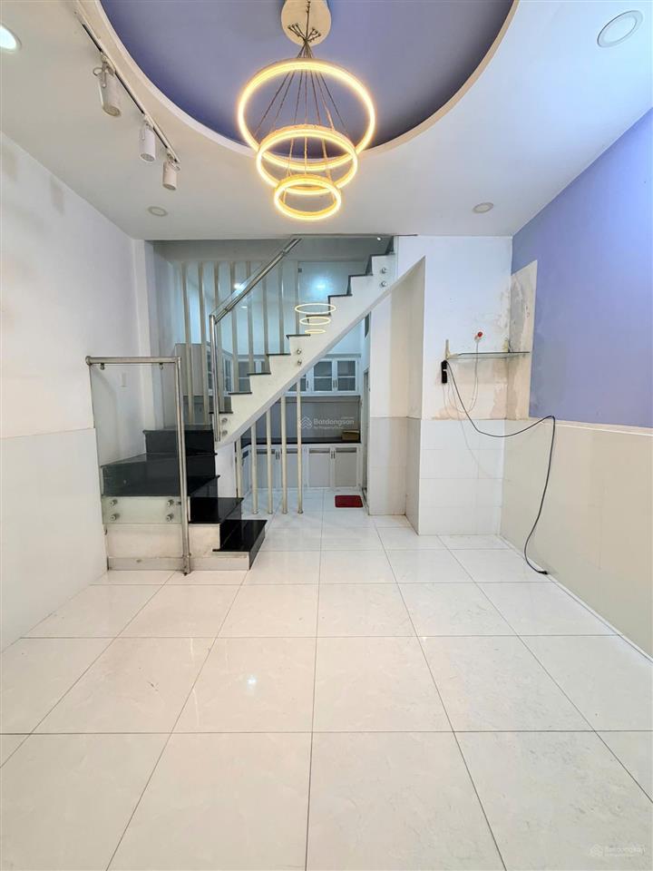 Bán nhà sau căn mt đường nguyễn phúc chu, p.15, tân bình, 32m2, 3 lầu giá chỉ 4,6 tỷ