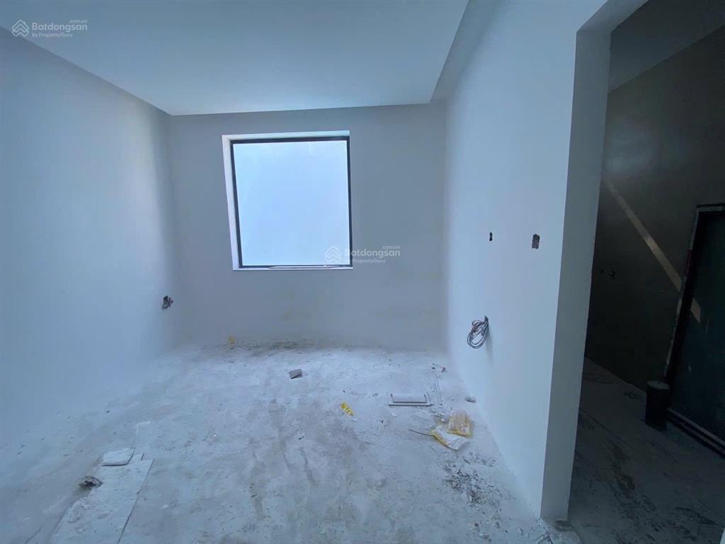 Bán căn nhà thô shophouse mỹ gia gói 8 trục chính rộng 18m hướng đông nam