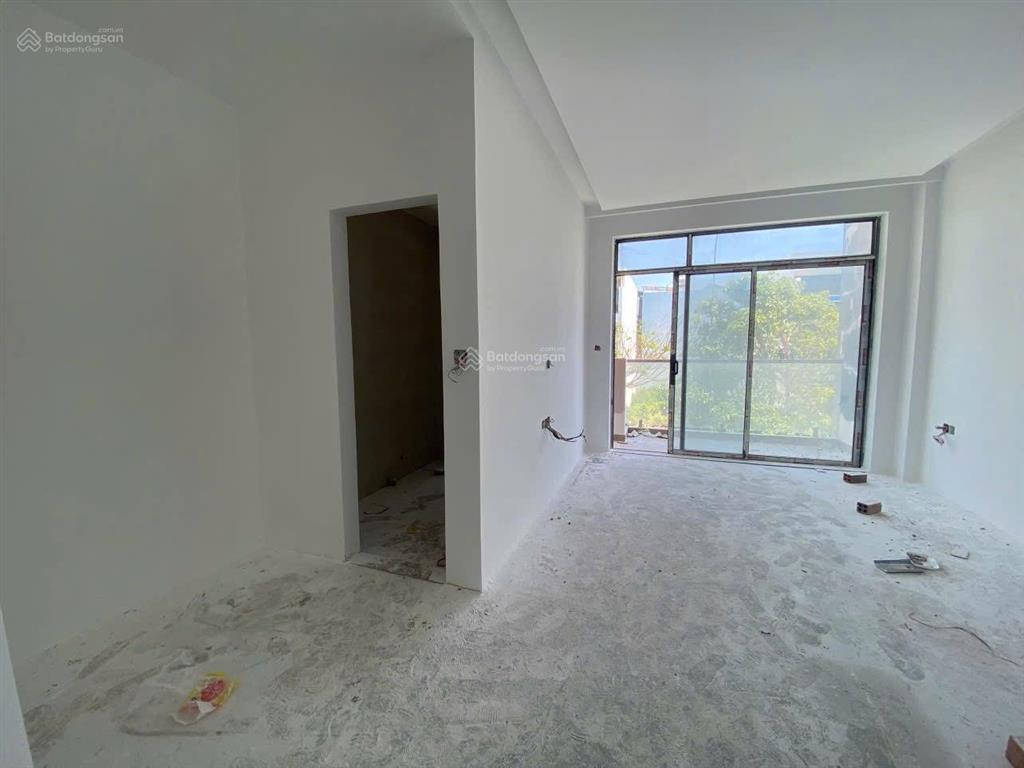 Bán căn nhà thô shophouse mỹ gia gói 8 trục chính rộng 18m hướng đông nam