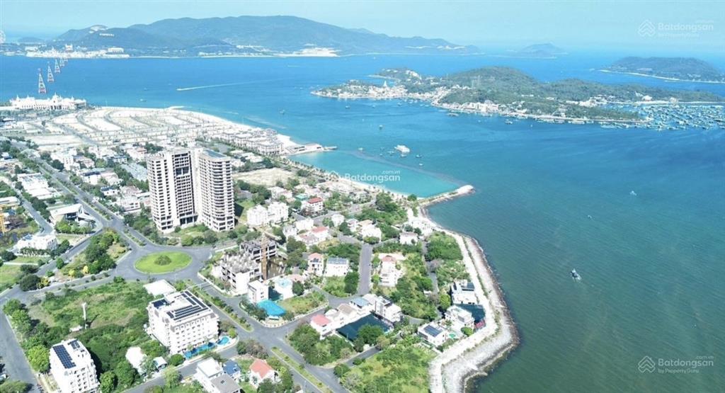 Bán biệt thự mặt biển an viên nha trang (2 mặt đường) nằm trên trục đường 1g hiếm nhất khu