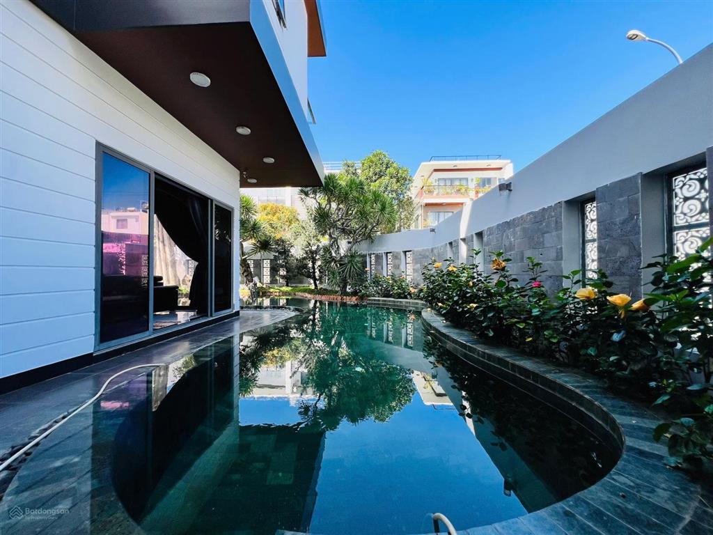 Bán góc biệt thự vườn đơn lập siêu vip có hồ bơi kđt mỹ gia (gói 2)
