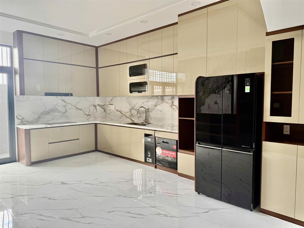 Nhà mới 100% có thang máy gói 3 mỹ gia có thang máy full nội thất giá tốt
