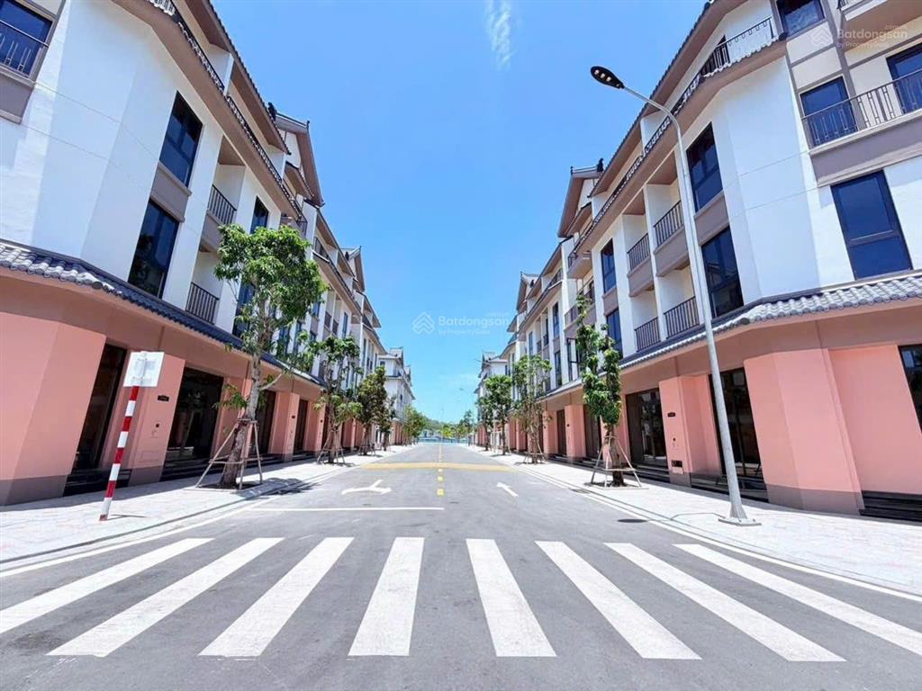 Căn sát biển phân khu ngọc trai vinhomes pearl bay giá gốc cđt vingroup