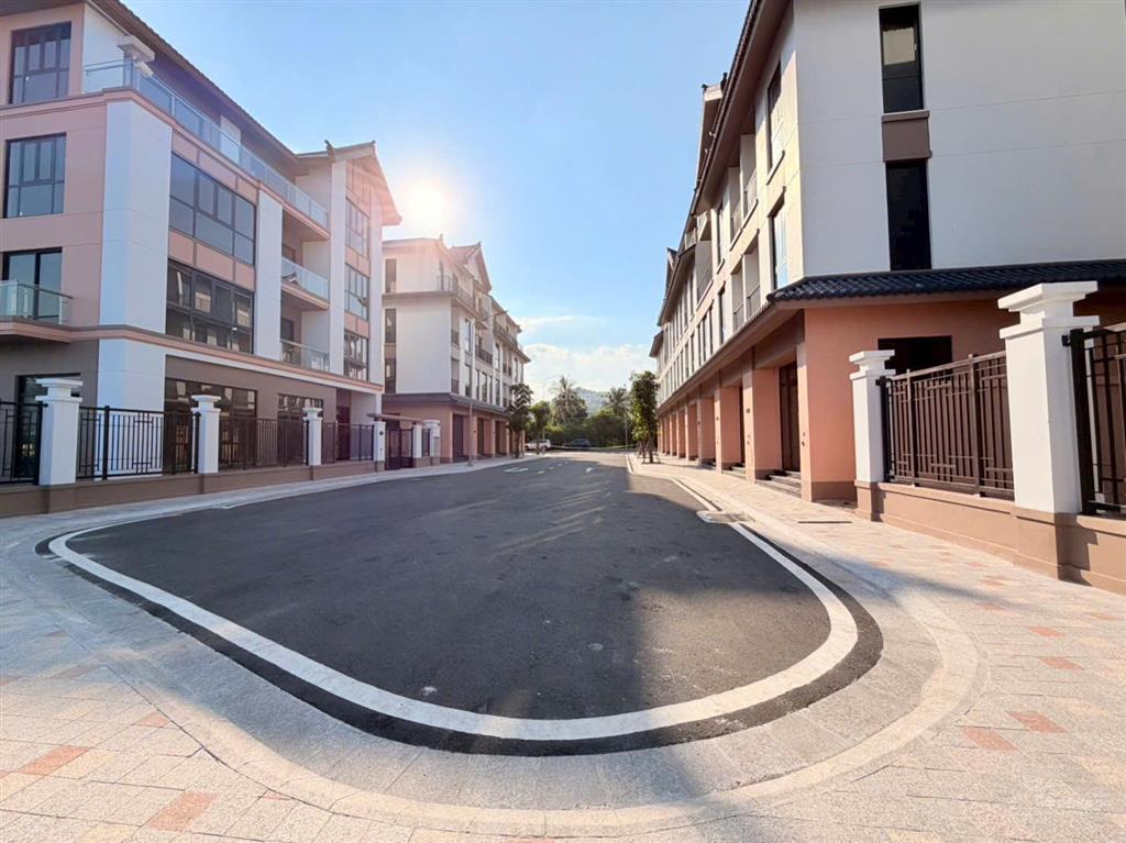 Căn sát biển phân khu ngọc trai vinhomes pearl bay giá gốc cđt vingroup