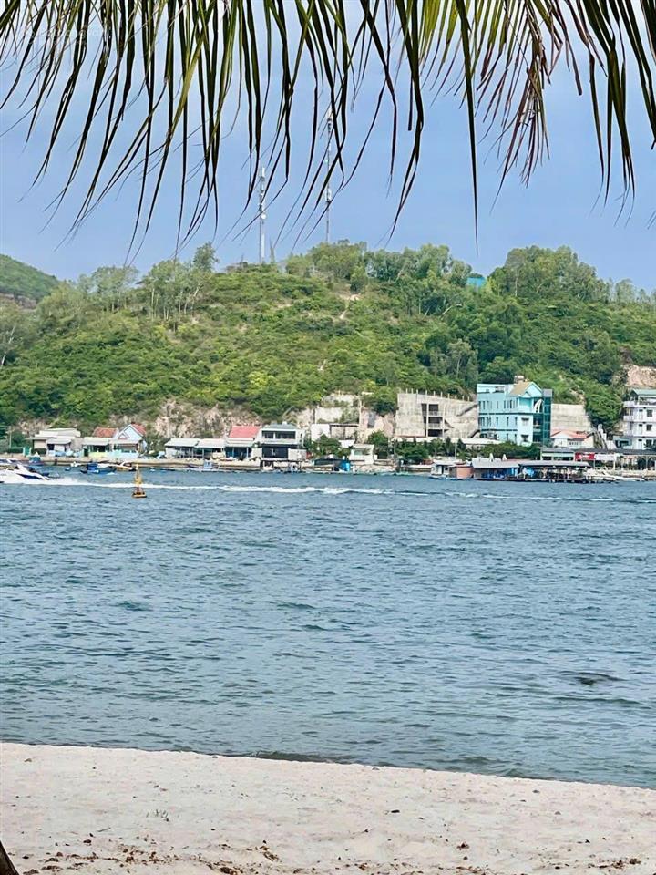 Biệt thự đơn lập ngọc trai vinhomes pearl bay
