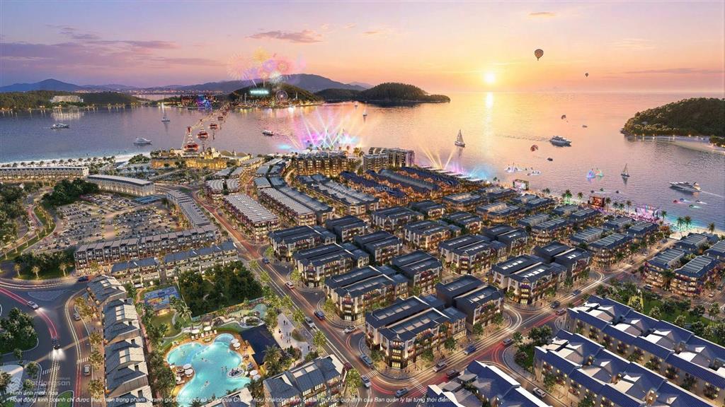 Liền kề 4 tầng kề góc lam ngọc vinhomes pearl bay