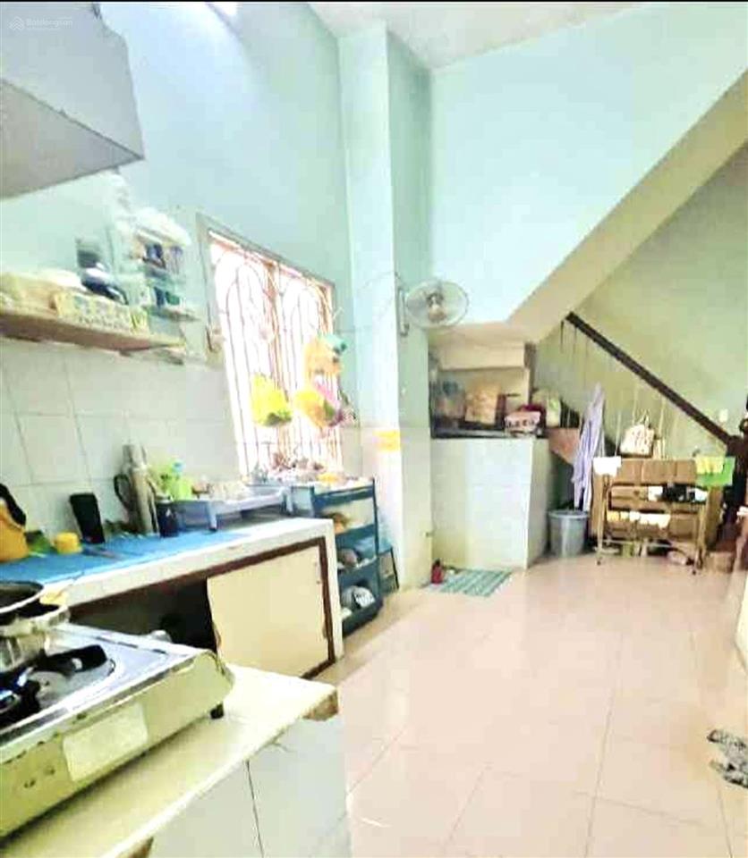 Chia tài sản  bán gấp nhà mặt tiền âu cơ  chỉ 18 tỷ