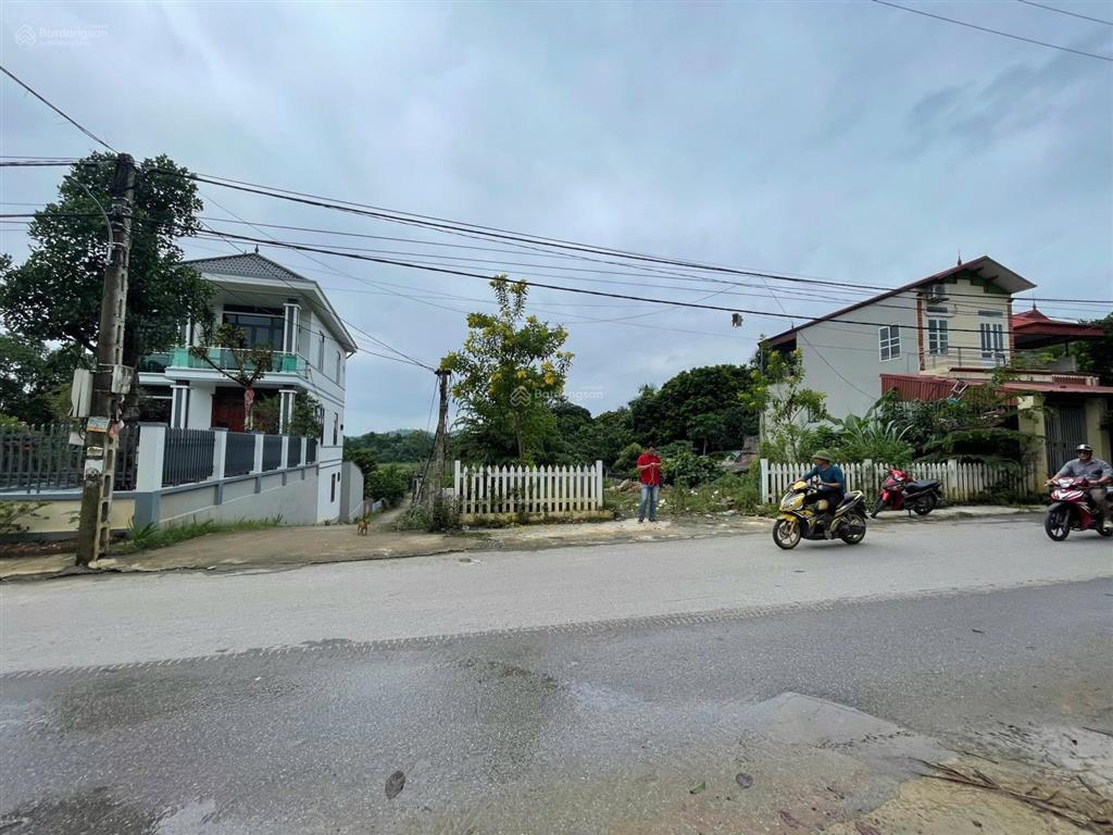 Chính chủ bán lô góc 918m phú cát  mặt tiền 16m, trục chính thắng đầu
