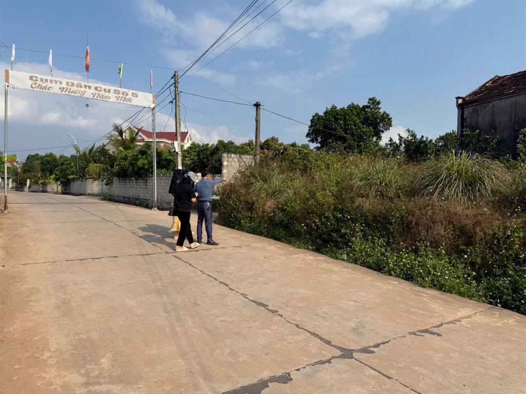 ĐẤT NỀN CHŨ BẮC NINH GIÁ 480 TRIỆU  400M2  PHÙ HỢP Ở LÂU DÀI  Nguyễn Hùng BĐS - 0989333012