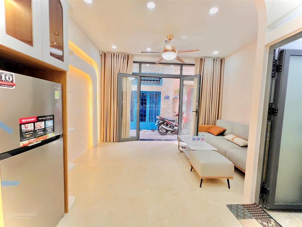 Nhà xinh vào ở ngay vượng khí tốt đường số 14, p. thông tây