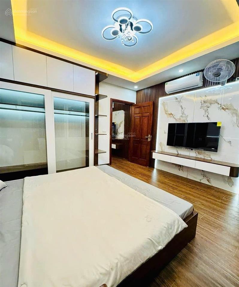 4 tỷ, sổ đỏ chung cư đồng tàu, nhà đẹp 2 ngủ, full nội thất về ở ngay vị trí đẹp bậc nhất