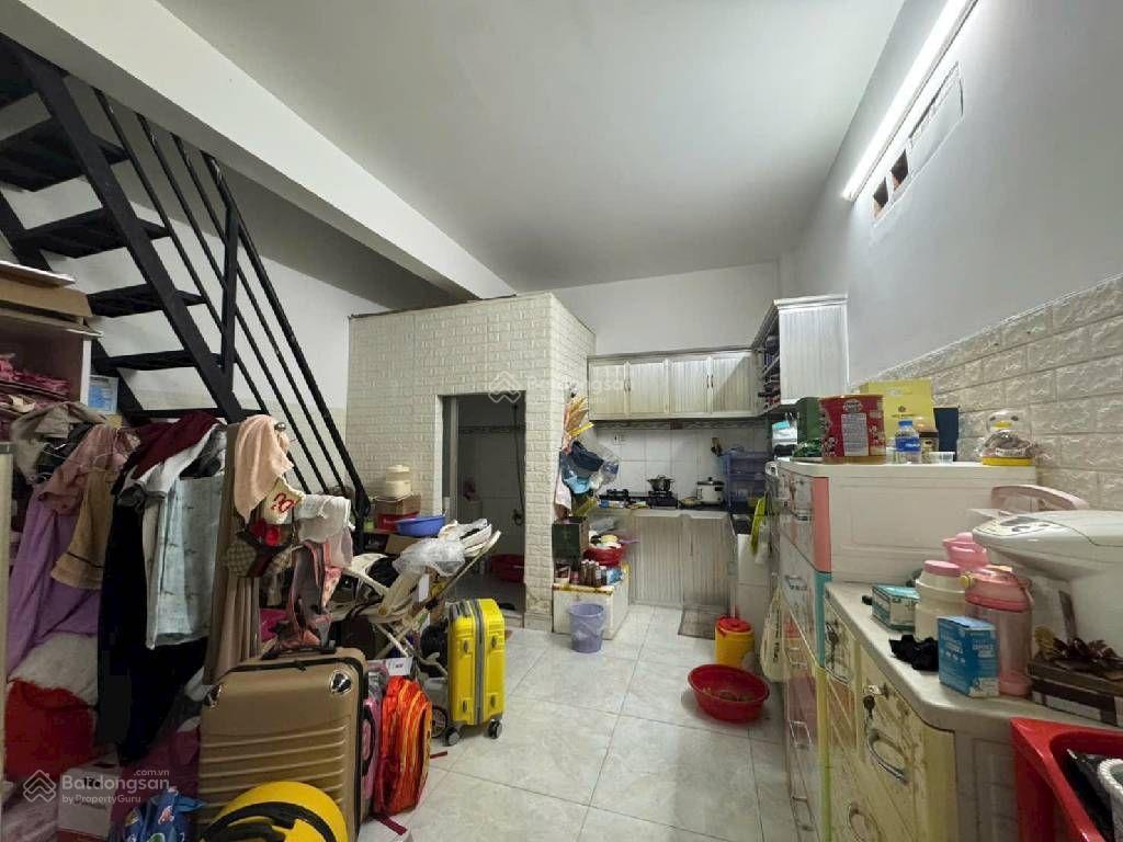 Cạnh vinhome bán nhà tầng mặt tiền đường số dòng tiền 5tr/thang 59m2 chỉ 4ty