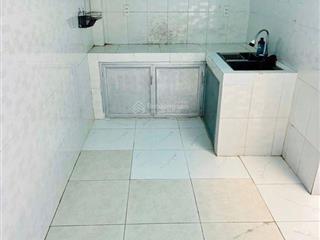 Bán nhà 2 tầng hẻm xe hơi dòng tiền 140tr/năm cạnh vinhome quận 9 chỉ nhĩnh 3.tỷ