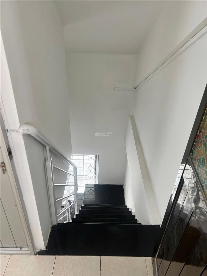 Cần bán gấp căn hộ chung cư an hoà thang máy, 61m², 1pn+, 1wc, giá tốt 2,65ty. đt 0907 009 ***