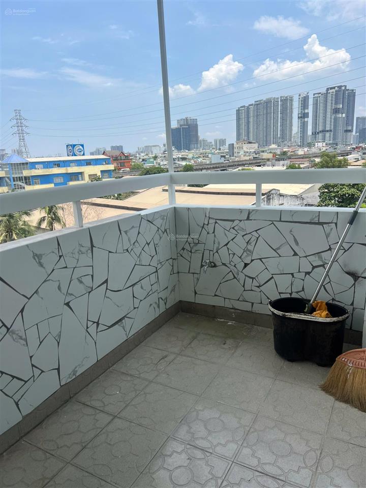Cần bán gấp căn hộ chung cư an hoà thang máy, 61m², 1pn+, 1wc, giá tốt 2,65ty. đt 0907 009 ***