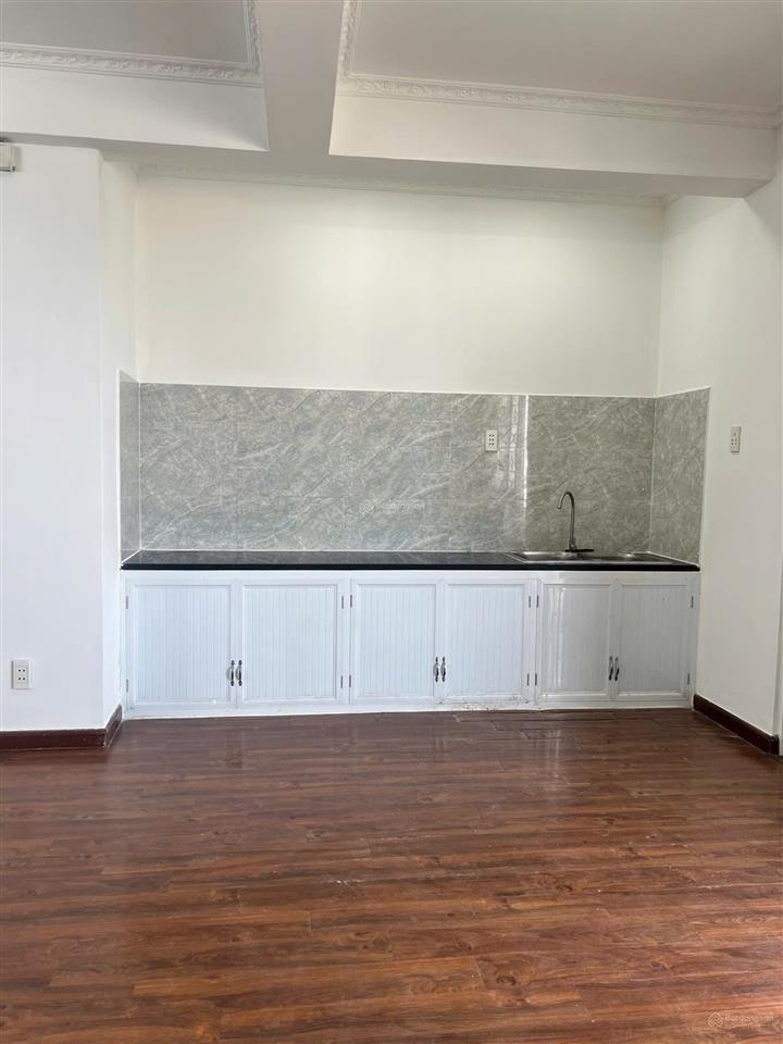 Cần bán gấp căn hộ chung cư an hoà thang máy, 61m², 1pn+, 1wc, giá tốt 2,65ty. đt 0907 009 ***