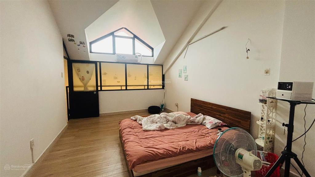 Bán căn hộ chung cư an hoà thang máy, 55m2, giá bán 2,55 tỷ. đt 0907 009 ***