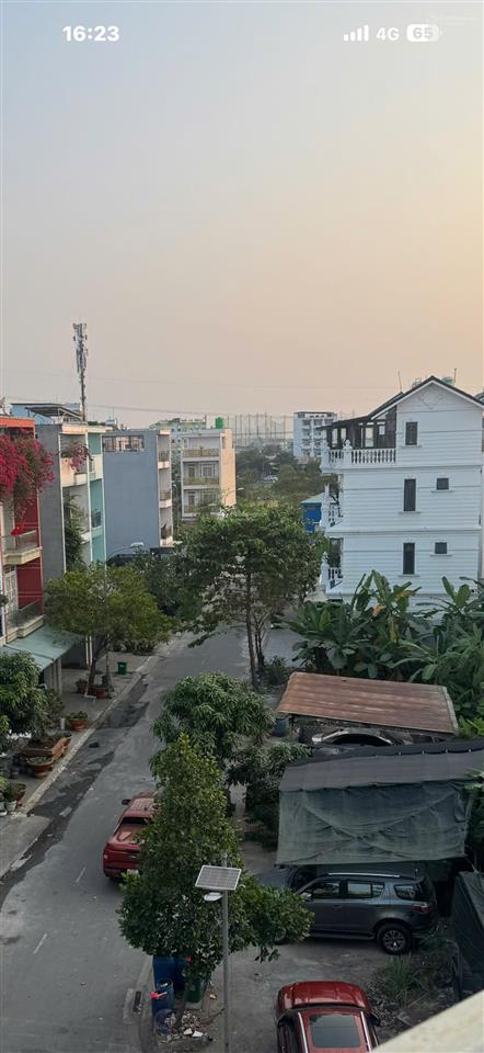 Lô góc b8 kdc hai thành tên lửa 130m giá chỉ 8.9 tỷ 10m x 14m (130m) lô góc