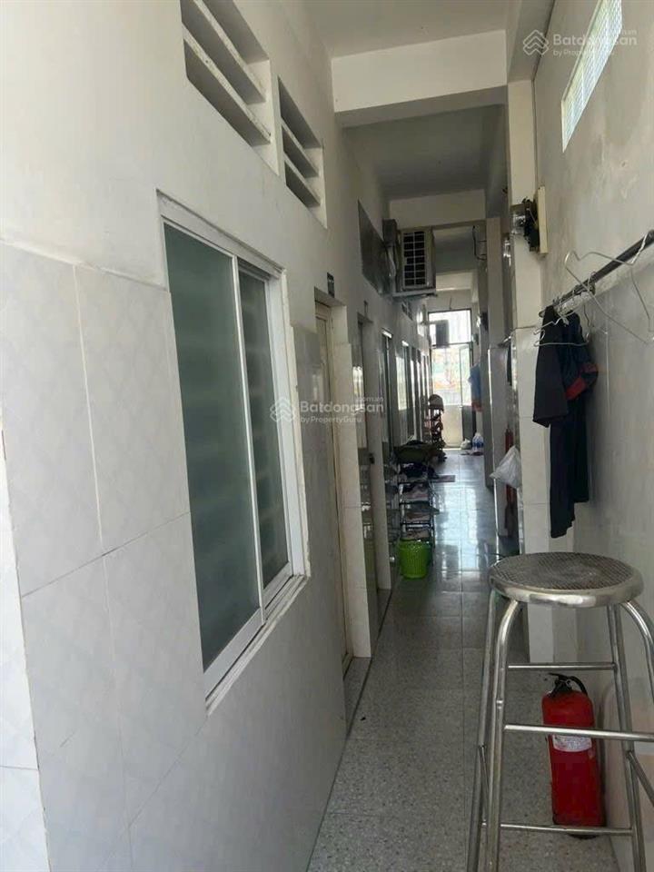 Mặt tiền khu vip tên lửa 5 tầng dòng tiền 60tr/tháng giá mới 11.8 tỷ bán ngay trong tuần