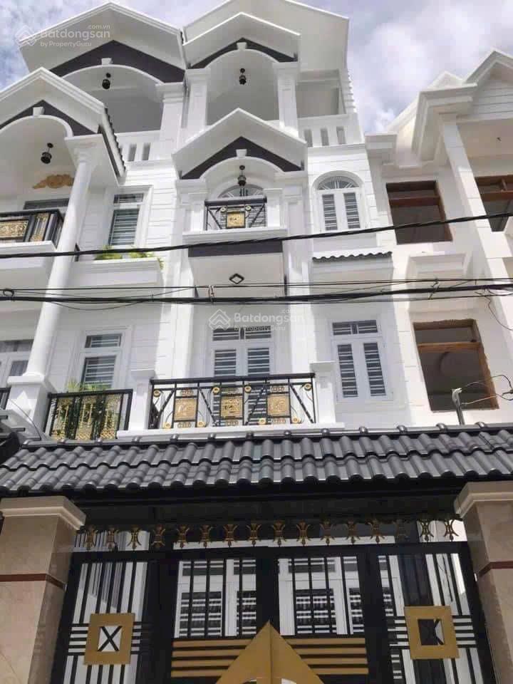 Nhà đẹp cuối tân kỳ tân quý đường 8m thông xe tải diện tích 4 x 17m = 68m nhà 4 tầng