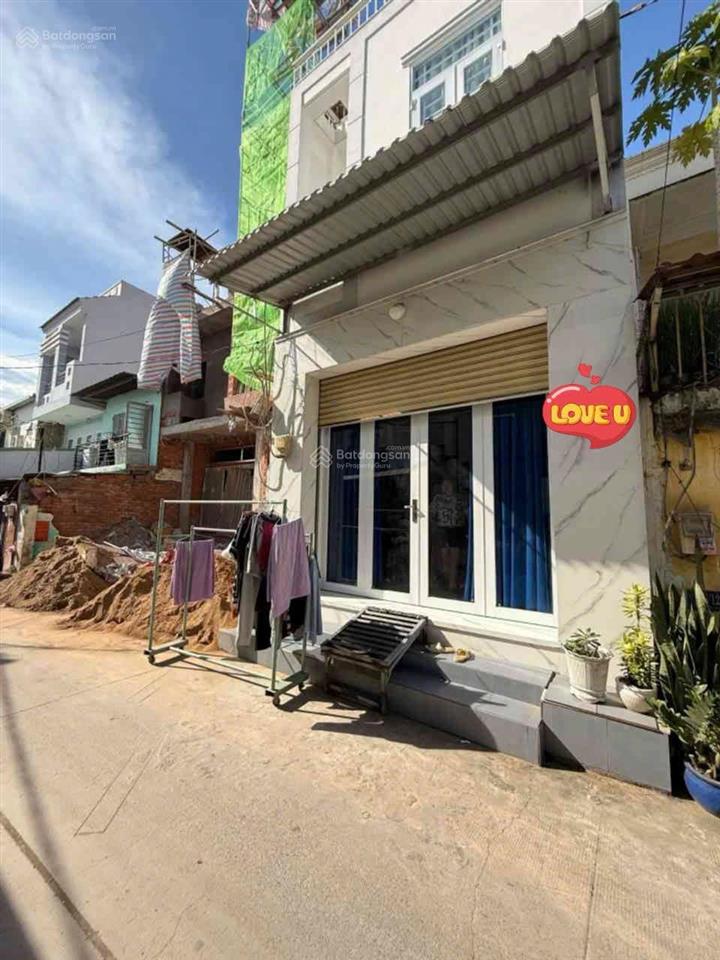 Gấp bán nhà 2 mặt tiền trước sau gần vòng xoay an lạc chỉ 5.1 tỷ diện tích 4x20m = 80m