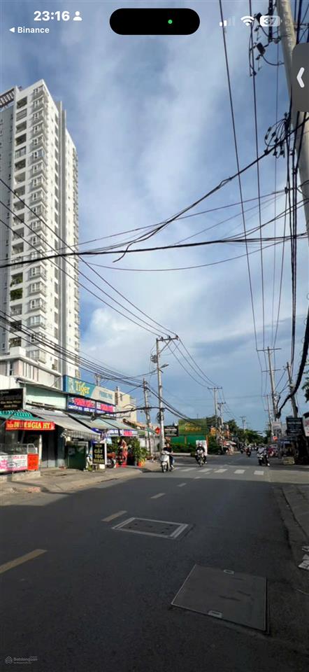 Giảm sốc 500 triệu chỉ còn 7,2 tỷ tl hẻm nhựa 8m khu phân lô vip giáp quận 6 n