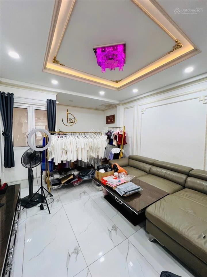 Giảm sốc 500 triệu chỉ còn 7,2 tỷ tl hẻm nhựa 8m khu phân lô vip giáp quận 6 n