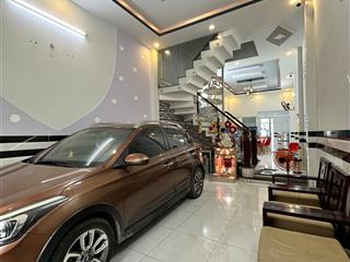 Hơn 7 tỷ 2 mặt tiền đường xe hơi 6m nhà đúc 4 tầng btct 4 x 20 = 80m 4 tầng bt