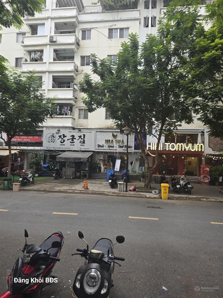 Bán shophouse đường số 6 20m pmh q7. giá 10 tỷ /hđt 30,256 triệu. 1 trệt 1 lầu  0906 973 ***