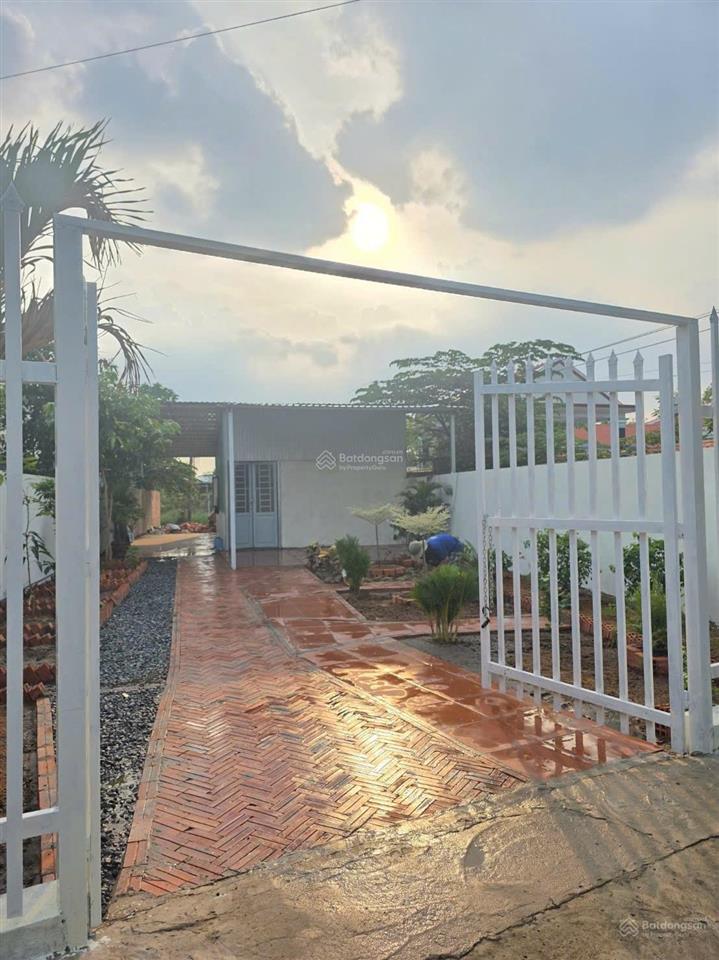Bán biệt thự vườn đẹp lk đồng văn cống, q2. giá 21,68 tỷ, 318 m2, 2pn, 1wc