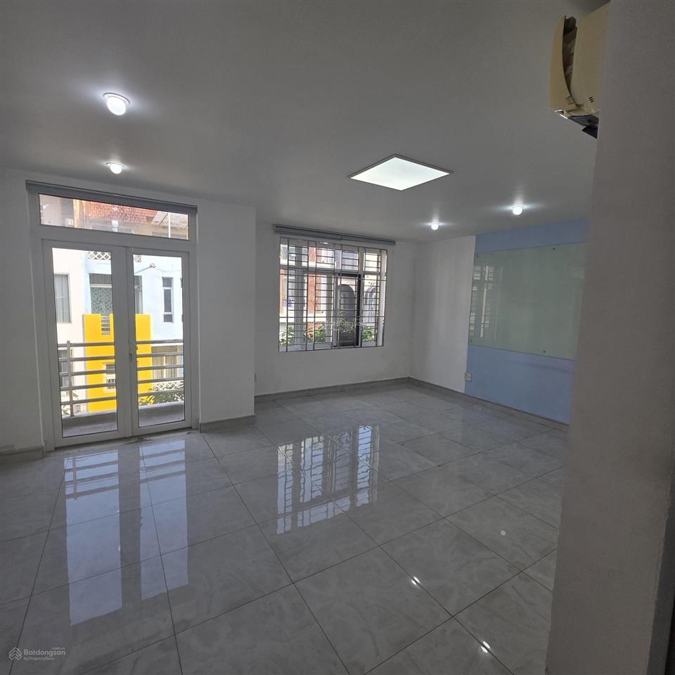 Cho thuê tòa nhà góc 2 mặt phố bùi bằng đoàn, 188 triệu, sàn 868m², 5 tầng, p. tân phong, q7, hcm