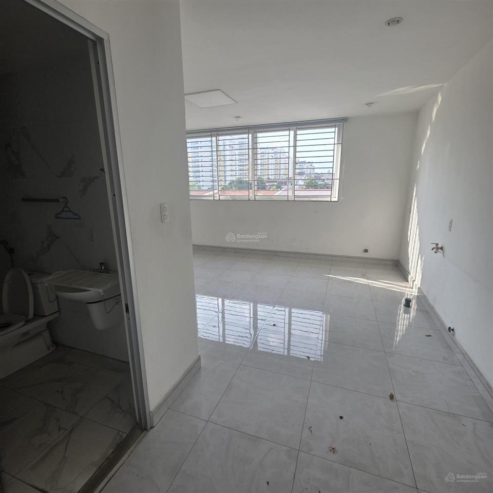 Cho thuê tòa nhà góc 2 mặt phố bùi bằng đoàn, 188 triệu, sàn 868m², 5 tầng, p. tân phong, q7, hcm