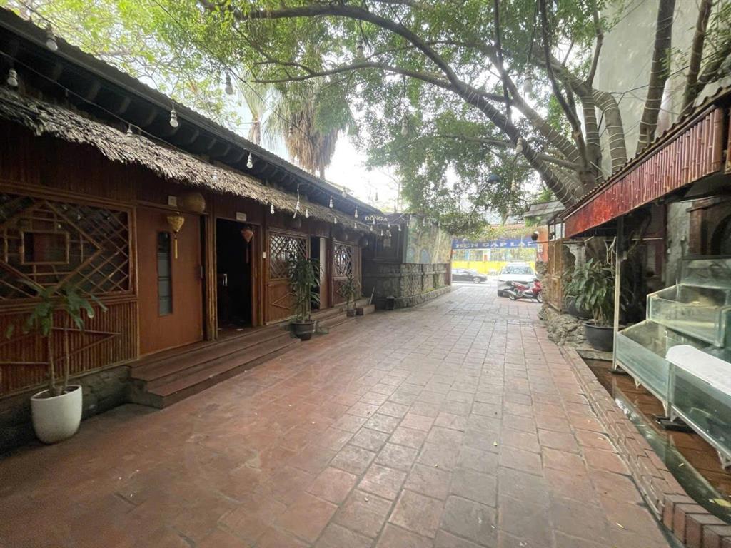 SỞ HỮU NHÀ ĐẸP MẶT PHỐ - GIÁ TỐT - Vị Trí Đắc Địa Tại TRUNG TÂM QUẬN BA ĐÌNH, HÀ NỘI