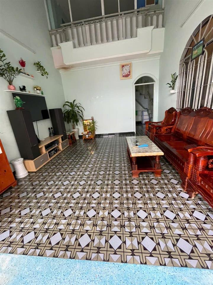 NHA TRANG – CẦN BÁN GẤP NHÀ 2 MẶT TIỀN – GIÁ CHỈ 4 TỶ (THƯƠNG LƯỢNG)