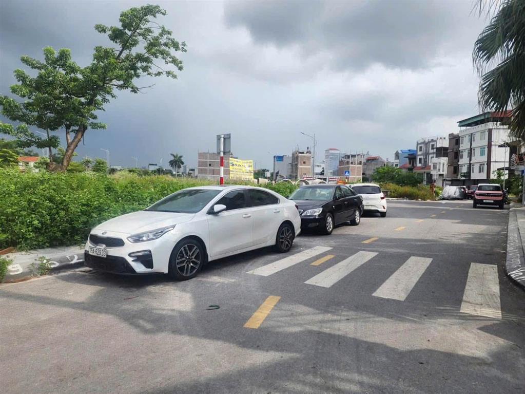 BÌA HỒNG CHÍNH CHỦ – LÔ ĐẤT ĐẤU GIÁ TUYẾN 2 LÊ QUANG ĐẠO, ĐÔNG KHÊ – GIÁ CHỈ 85 TRIỆU/M²