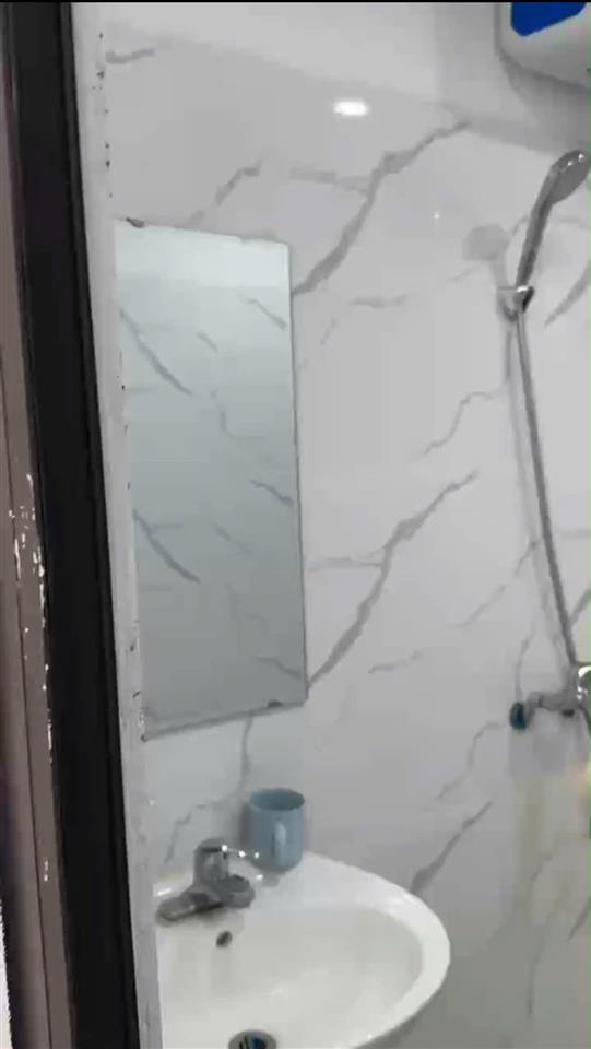 BÁN NHANH NHÀ ĐẸP – CHÍNH CHỦ 5 TẦNG – 3 NGỦ – GIÁ 5,2 TỶ -  gần khu D Gleximco Dương Nội.