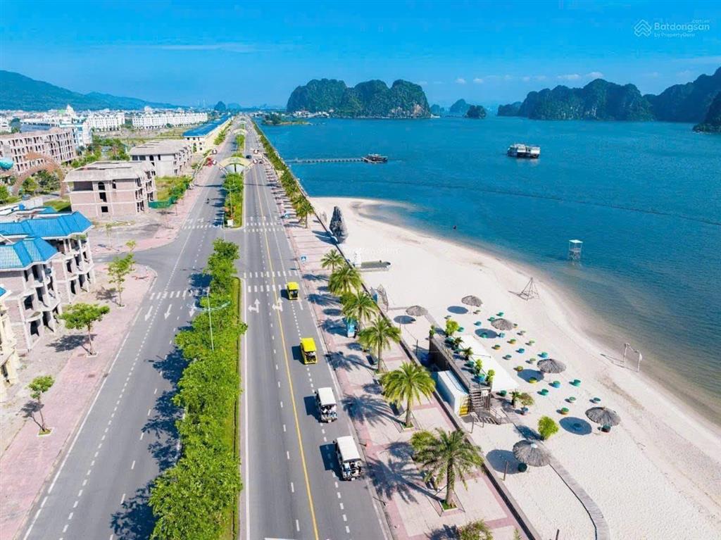 GIA ĐÌNH CẦN TIỀN NÊN  BÁN CẮT LỖ ( Trước mua 50tr/m2 giờ chủ cần tiền chỉ còn 30tr/m2) -