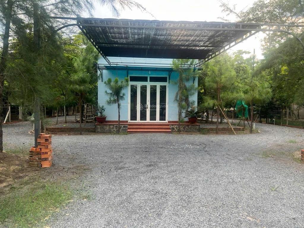 Bán đất + nhà +trang trại ,xã phú hoà đông củ chi,tphcm,dt.4149m2 có 300m thổ cư.giá 30 tỷ
