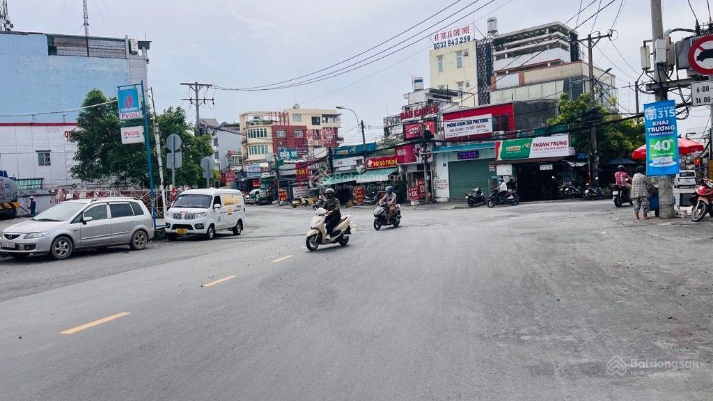 Nhà tân phú, ngay suối tiên,100m2, đường 6m thông, giá 5.4 tỷ, ngã tư thủ đức