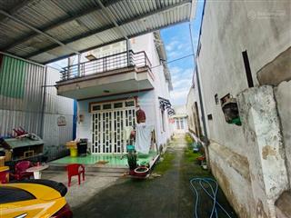 Bán nhà mặt tiền 2 tầng, 210m2 ,ngang 8.6  giá 8.x tỷ cầu xây,đường 12m, cách lê văn việt 100m,