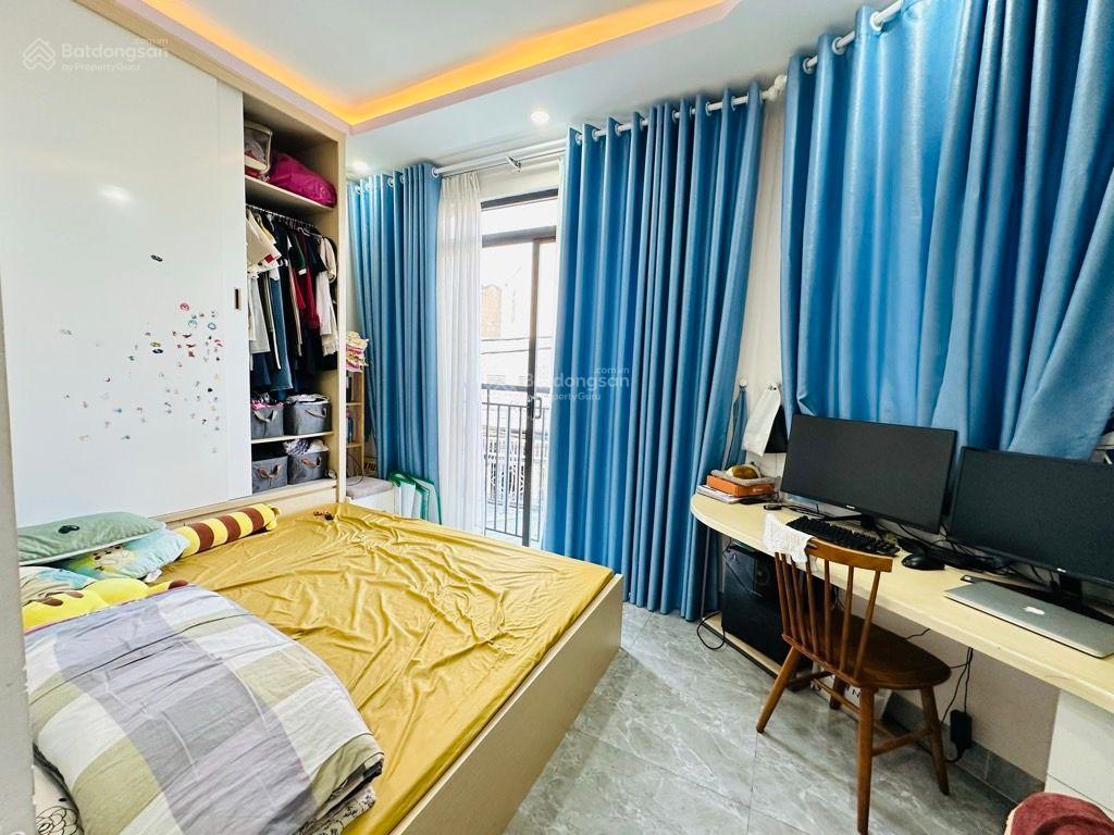 Nhà 3 tầng  mt số 8m. 88m2  5tỷ xíu. nguyễn xiển  ngay vinhomes quận 9.