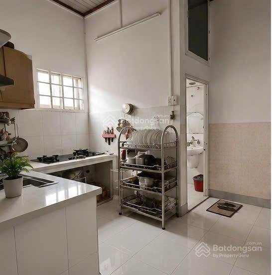 Bán nhà 80m2  3tỷ8. ngay vinhomes quận 9. hẻm xe hơi. chủ gấp bán. nguyễn xiển