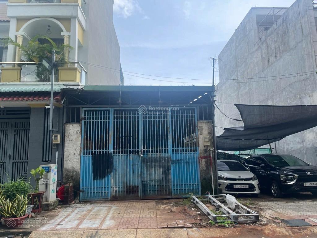 Lô đất 105m² chỉ 7tỷ3, tân phú  quận 9. đường 8m gần hoàng hữu nam và ngã 3 mỹ thành.