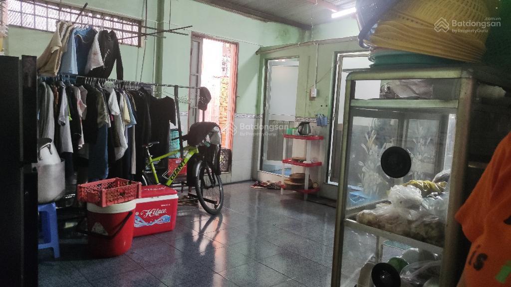 Nhà mặt tiền 125m2  chỉ 7tỷ2. ngay tân phú  quận 9. gần gar metro và bến xe miền đông, suối tiên