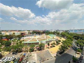 Bán căn hộ view công viên blockd sổ hồng sẵn giá 2,8ty