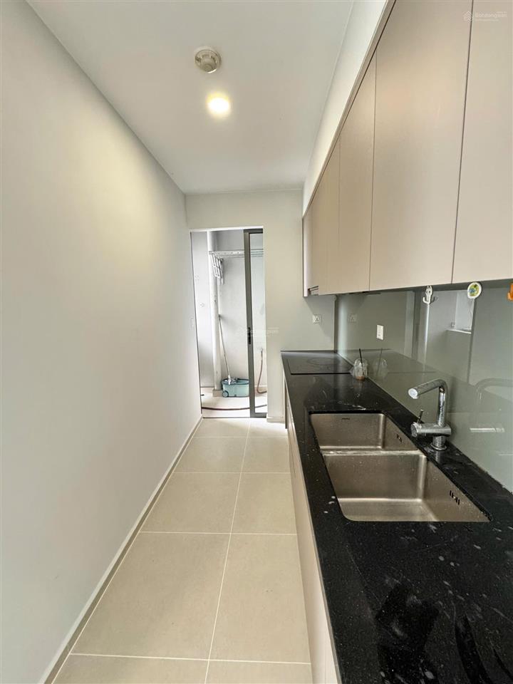 Bán căn hộ view nội khu 59m2 giá 2ty8 sổ hồng sẵn