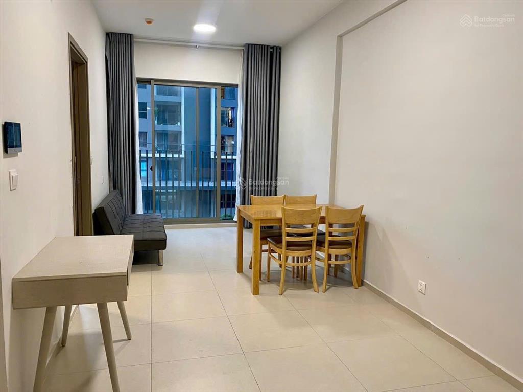 Cho thuê căn hộ view hồ bơi full nội thất giá chỉ 8tr