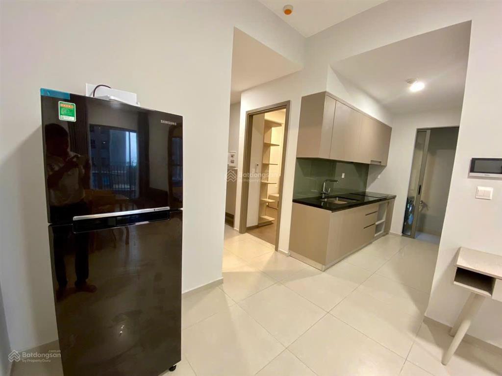 Cho thuê căn hộ view hồ bơi full nội thất giá chỉ 8tr